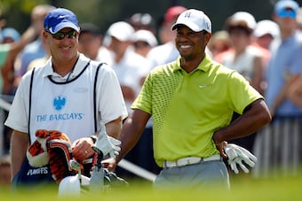 Tiger gets to -6 at the Barclays