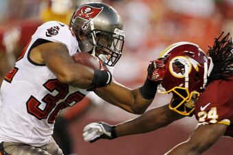 Temp120829_bucs_redskins_0006--nfl_mezz_1280_1024_crop_north