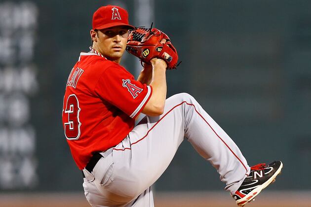 Offensive Outburst Puts Wilson Back in Win Column