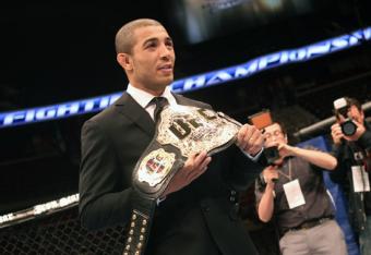 Jose-aldo-ufc-belt_crop_exact