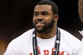 Former Alabama star Mark Ingram is probably loving this game.
