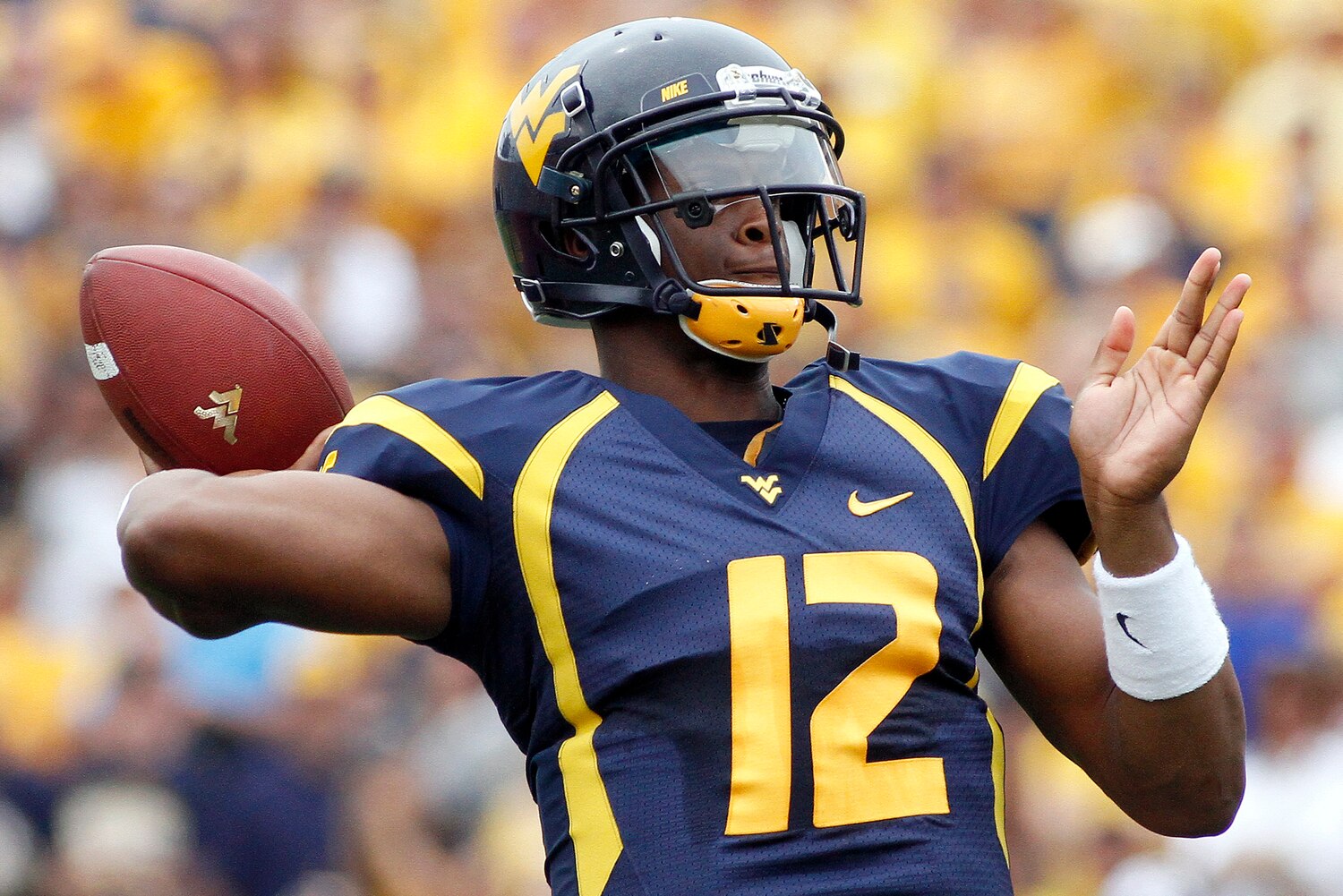 College Football Games Week 1 Saturday s Studs And Duds Bleacher Report