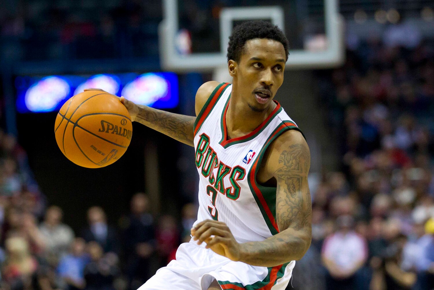 Should Milwaukee Bucks Give Brandon Jennings a Contract Extension