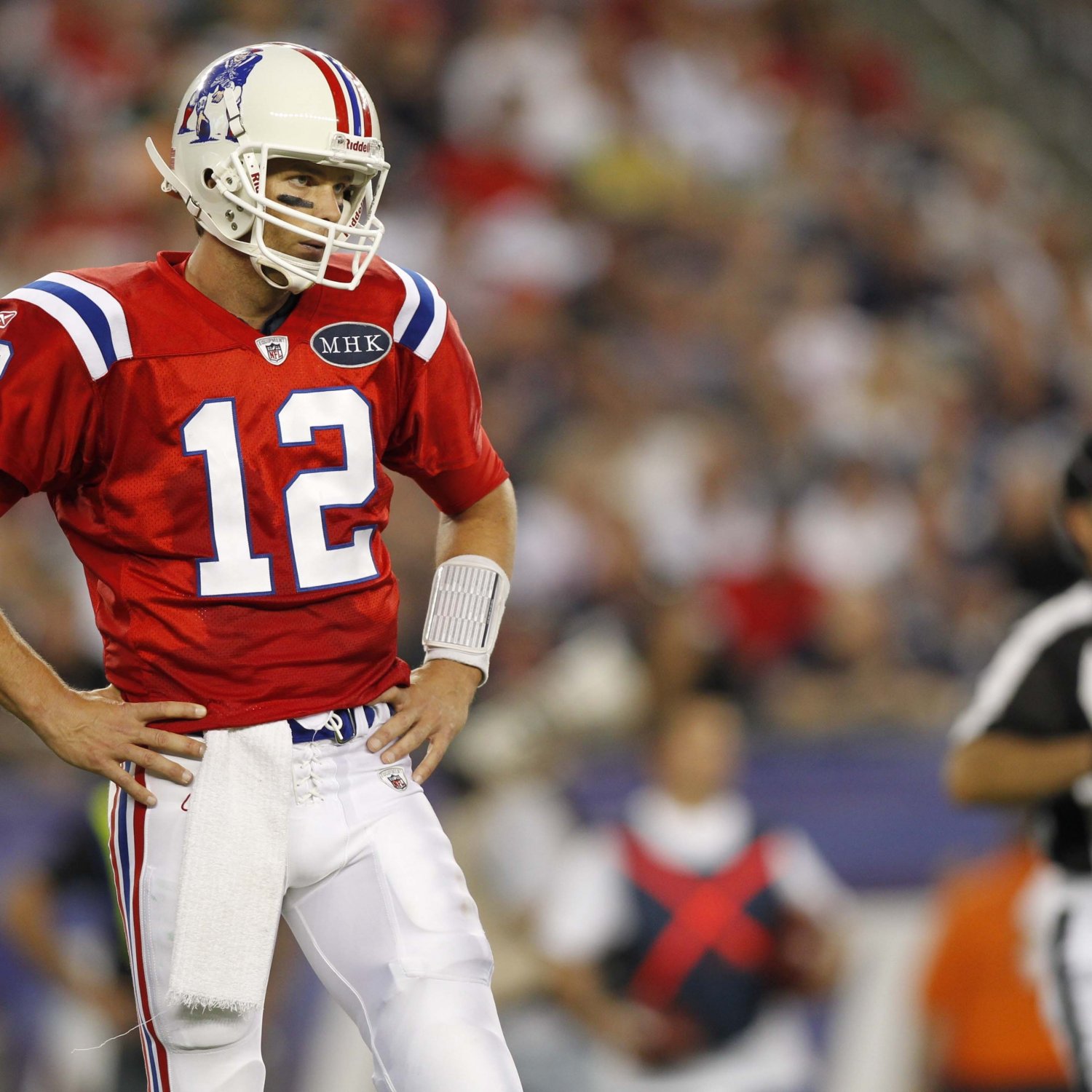 Tom Brady vs. Joe Montana: Who's the Better Quarterback? | Bleacher Report