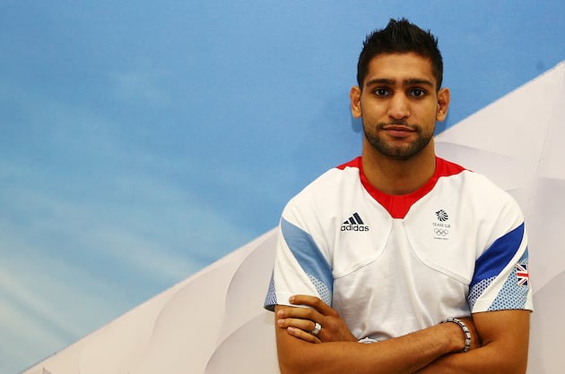 Khan Expects to Replace Roach