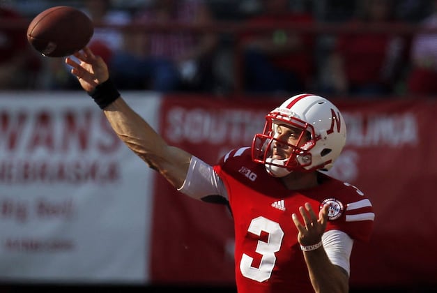 Debate: Will Taylor Martinez Win the Heisman Trophy?