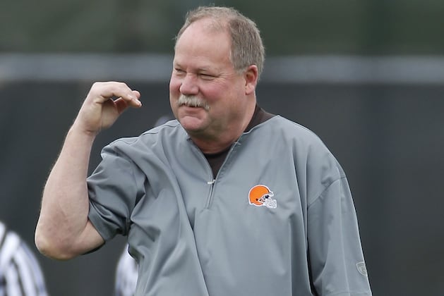 Debate: Should the Browns Get Rid of Mike Holmgren After 2012?