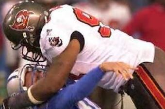 Tampa-bay-steve-white-sack_crop_north