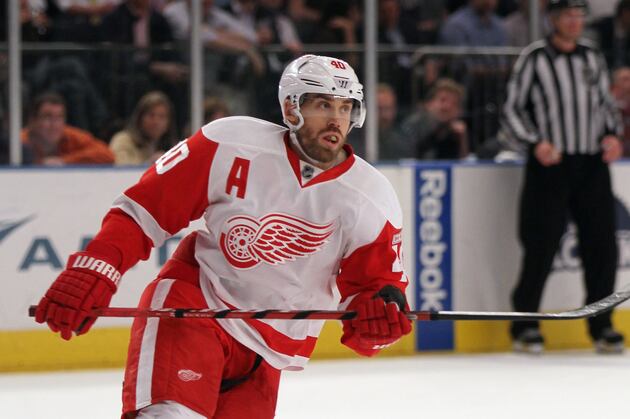 Who Fills Void on Zetterberg's Right?