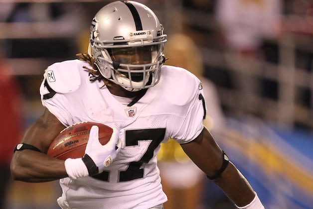 Raiders to Limit Moore If He Plays Sunday