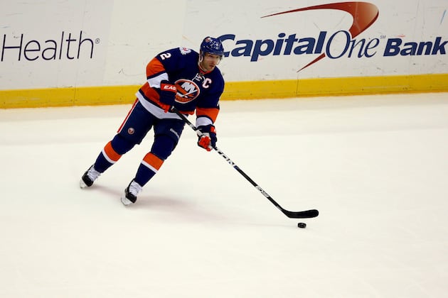 Streit, Couture Sign with Swiss League Teams
