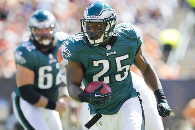 Fantasy Football: 4 Reasons to Trade an Elite Running Back After an 0-2 Start