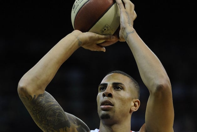 Rockets Waive Diamon Simpson