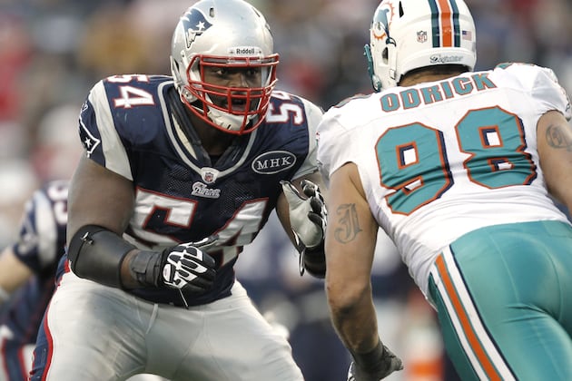 Patriots Offered Brian Waters $4 Million to Return This Season
