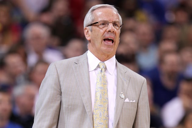 Former Kansas Basketball Coach Roy Williams Has Tumor Removed
