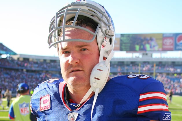 Kyle Williams Inspires Teammates to Play More Physical