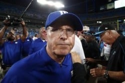 Coughlin Upset Rolle Was Hurt by Sideline Photographer
