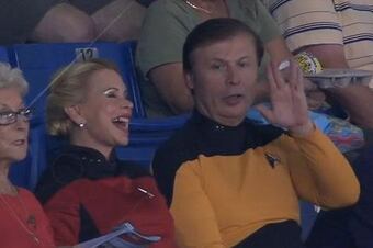 Rays-star-trek-night-3_crop_north
