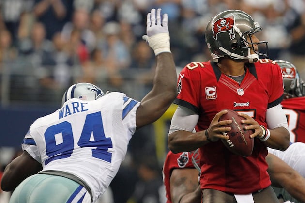 Buccaneers at Cowboys: Tampa Bay Sputters Offensively, Falls to 1-2