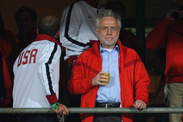 Wolf Blitzer Pays Tribute to the Nats on CNN