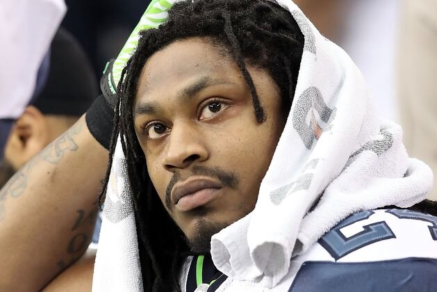 Marshawn Lynch Stunned at Replay of Controversial Final Play Monday Night