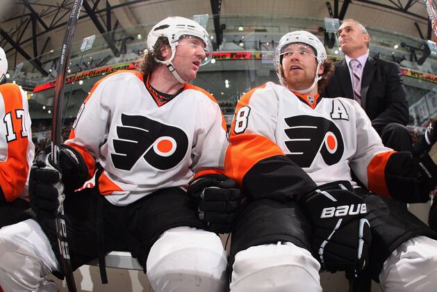 Claude Giroux and Scott Hartnell Are Growing Lockout Beards