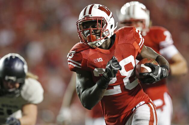 Wisconsin vs. Nebraska: Badgers' Montee Ball Risking Career to Play vs. Huskers