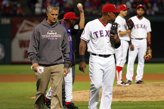 Adrian Beltre Returns to Lineup After Injuring Shoulder