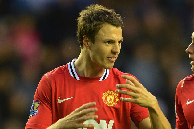 Man United Boss Sir Alex Ferguson Sweats on Jonny Evans Injury
