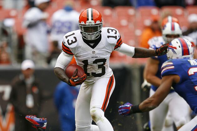 Browns Rookie Josh Gordon Aiming to Step Up for Battered Receiving Corps