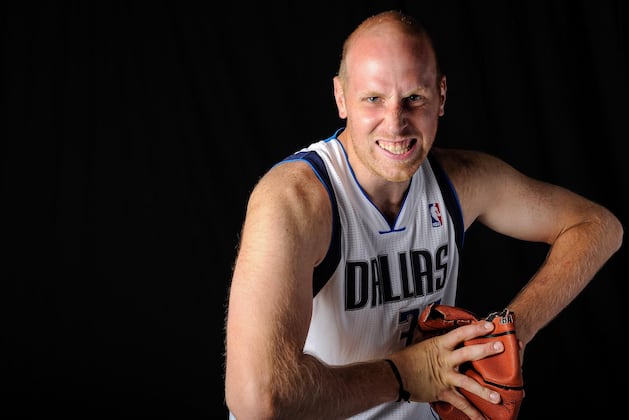 Back Limits Mavs' Chris Kaman; Brandan Wright Expects to Practice Today