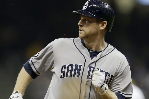Padres 7, Brewers 6