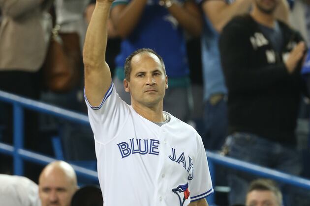 Omar Vizquel Calls It a Career After 24th Season, Notches Hit in Final at-Bat