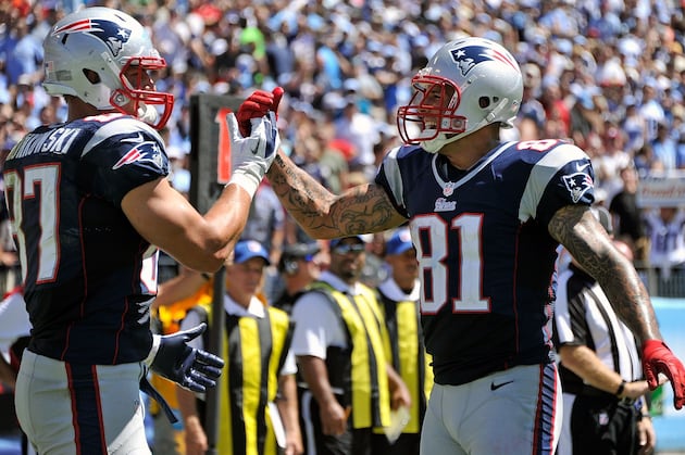 Aaron Hernandez and Rob Gronkowski Return to Practice