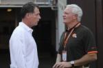 Browns Owner Won't Start Handing Out Pink Slips...Yet