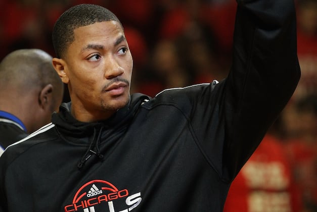 Bulls Rookies Sing for Rose's Birthday