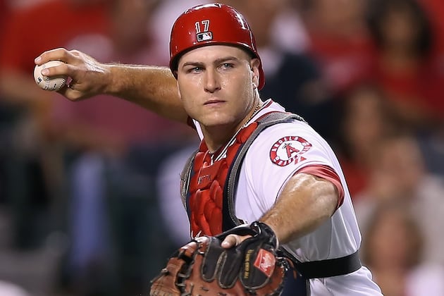 Angels Re-Sign Chris Iannetta
