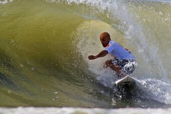 Hi-res-124401822_crop_north