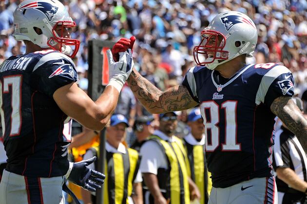 Hernandez, Gronk Were Wise to Do New Deals