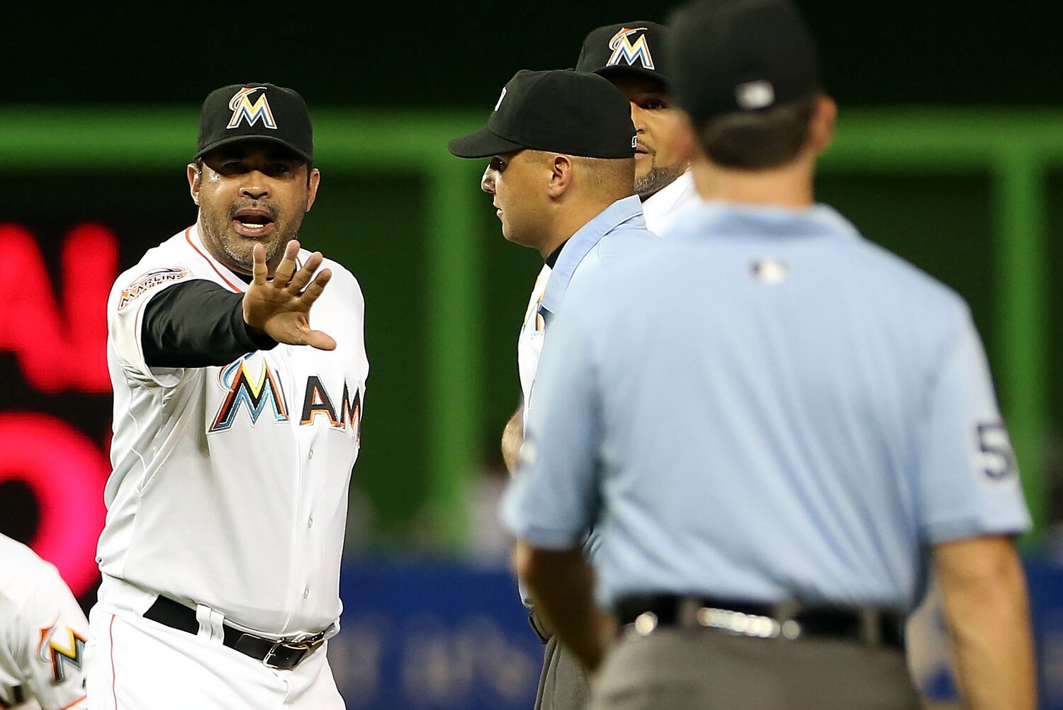 Crazy Temper Tantrums in Baseball History Bleacher Report