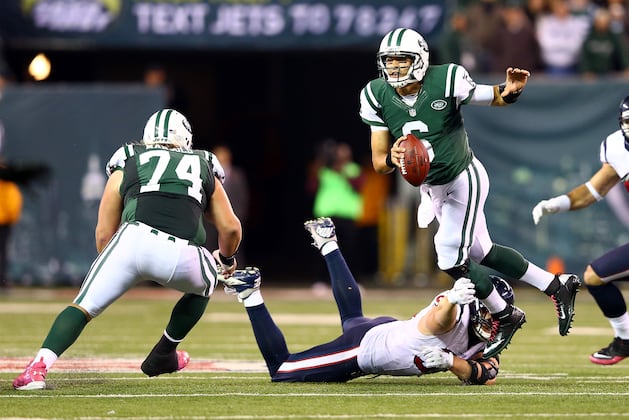 Who Should Be Jets' Sacrificial Lamb After Embarrassing Start to Season?