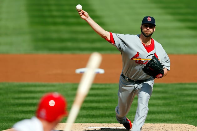 Cardinals Swat Nats: NL East Champs Facing Elimination