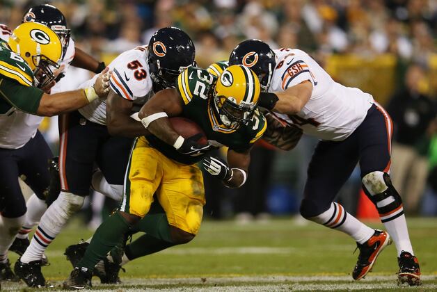 Brian Urlacher in Awe of Bears' Depth on Defensive Line