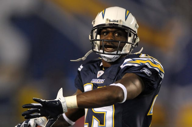 Shareece Wright Among the Chargers Practicing