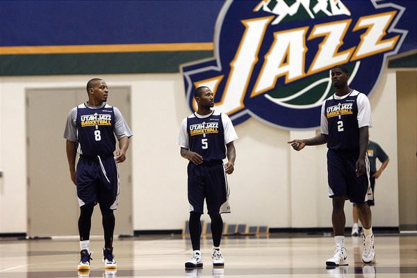Inside Players Hope Addition of Shooters Will Open Up the Offense Down Low