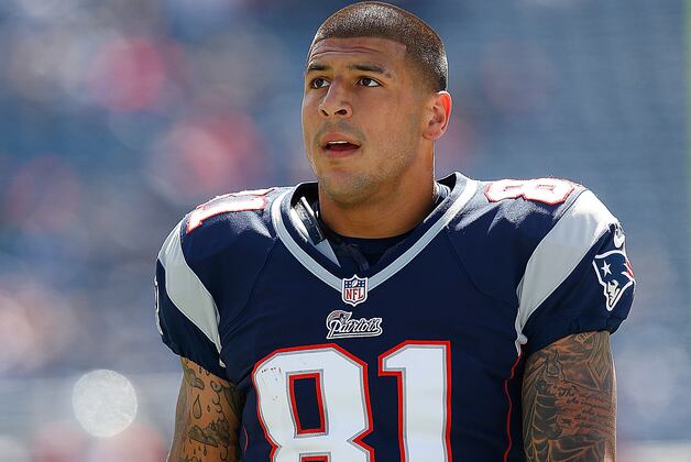 TE Hernandez Made Trip, Expected to Play