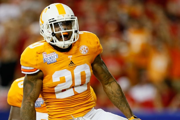 Vols Rajion Neal Doubtful for Alabama Game
