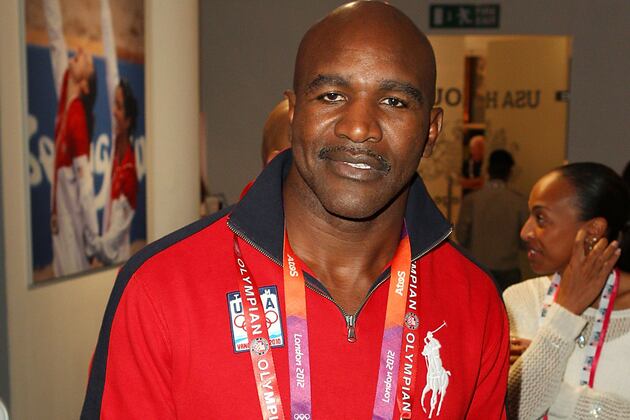 Holyfield, Last Great American Heavyweight, Says He's Retiring