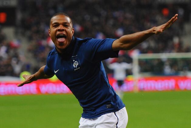 Chelsea Dealt Blow in Striker Search