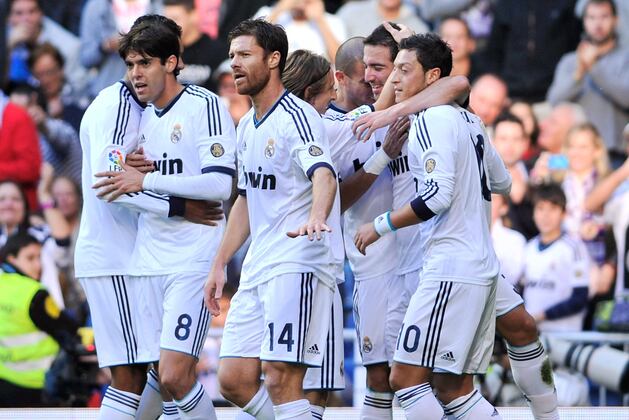 Live: Ronaldo's Penalty Gives Madrid 2-0 Lead